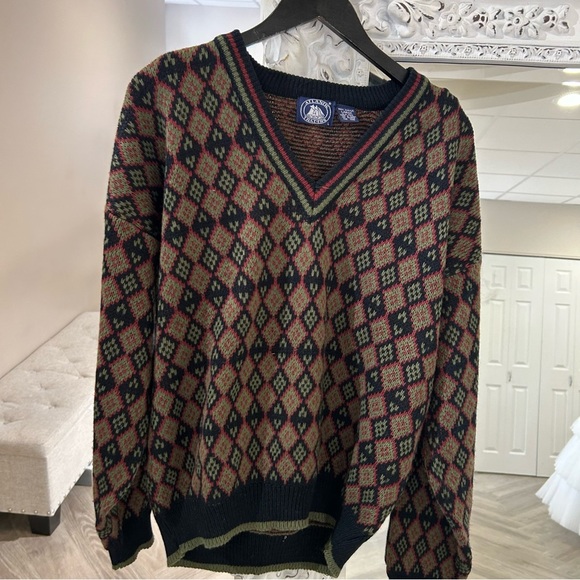 80's Vintage Atlantic Traders Diamond Pattern Acrylic Knit Sweater Sweater - Picture 2 of 5